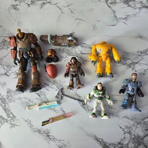 Disney Pixar Lightyear Action Figure 11 Piece Set